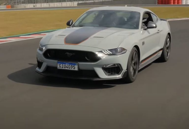 MUSTANG MACH 1 NA PISTA – COMO É PILOTAR ESSE ESPORTIVO