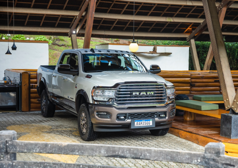 RAM 3500, picape superlativa