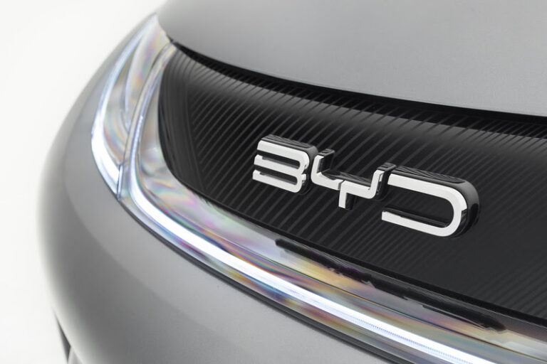 BYD terá fábrica no Brasil