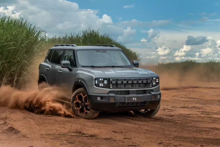 Jetour T1 estreia no Brasil por até R$ 264,9 mil e promete autonomia de 1.200 km